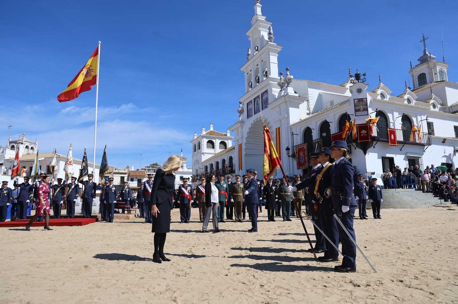 Imágenes del acto de Juramento o Promesa de Fidelidad a la Bandera Nacional en El Rocío