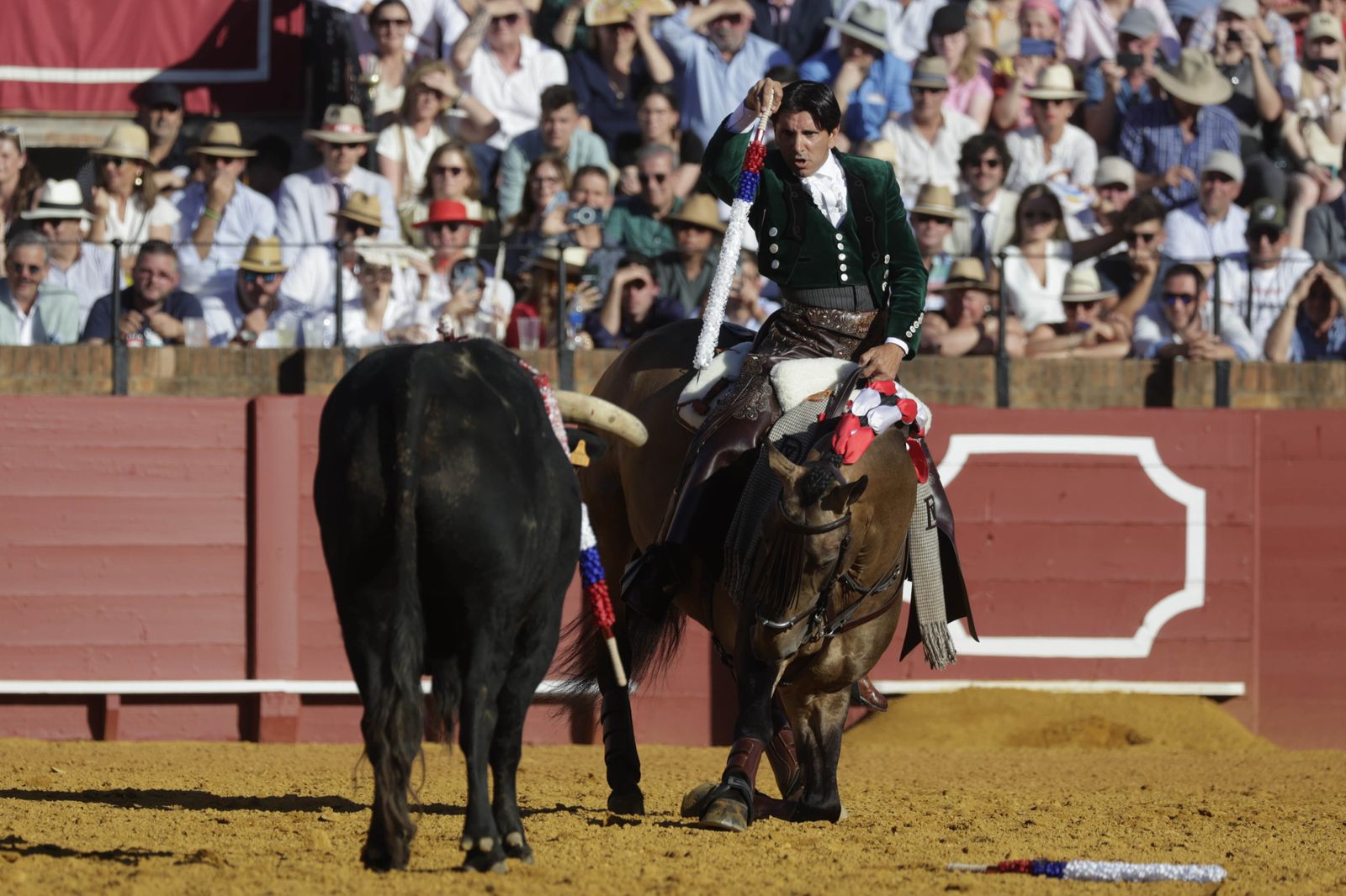Imágenes de la corrida de rejones en la Maestranza de Sevilla