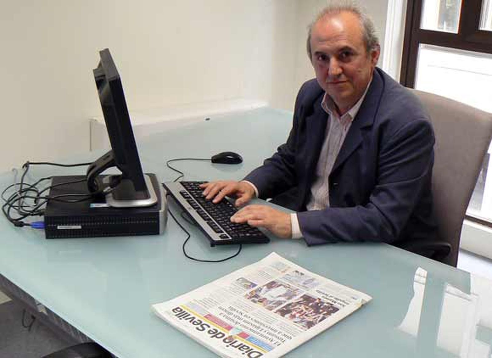 Velasco: "No tenemos competencias para lanzar planes para incentivar el empleo"