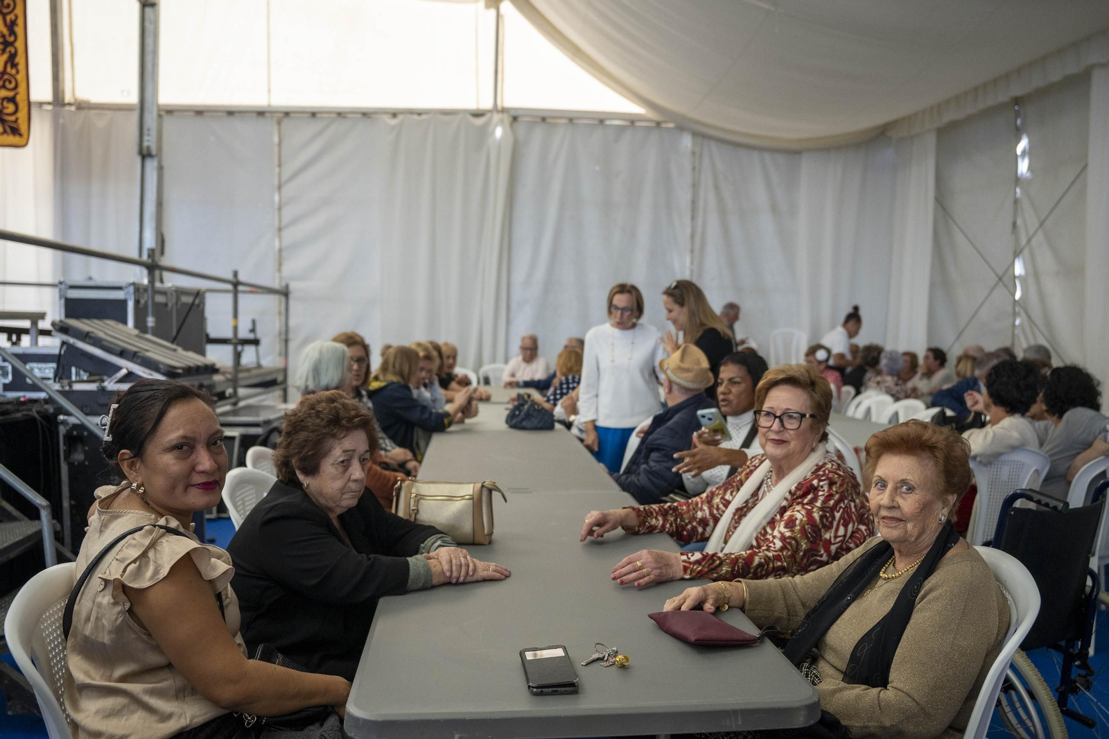 Las mejores imágenes de los churros con chocolate en la Feria de Albox