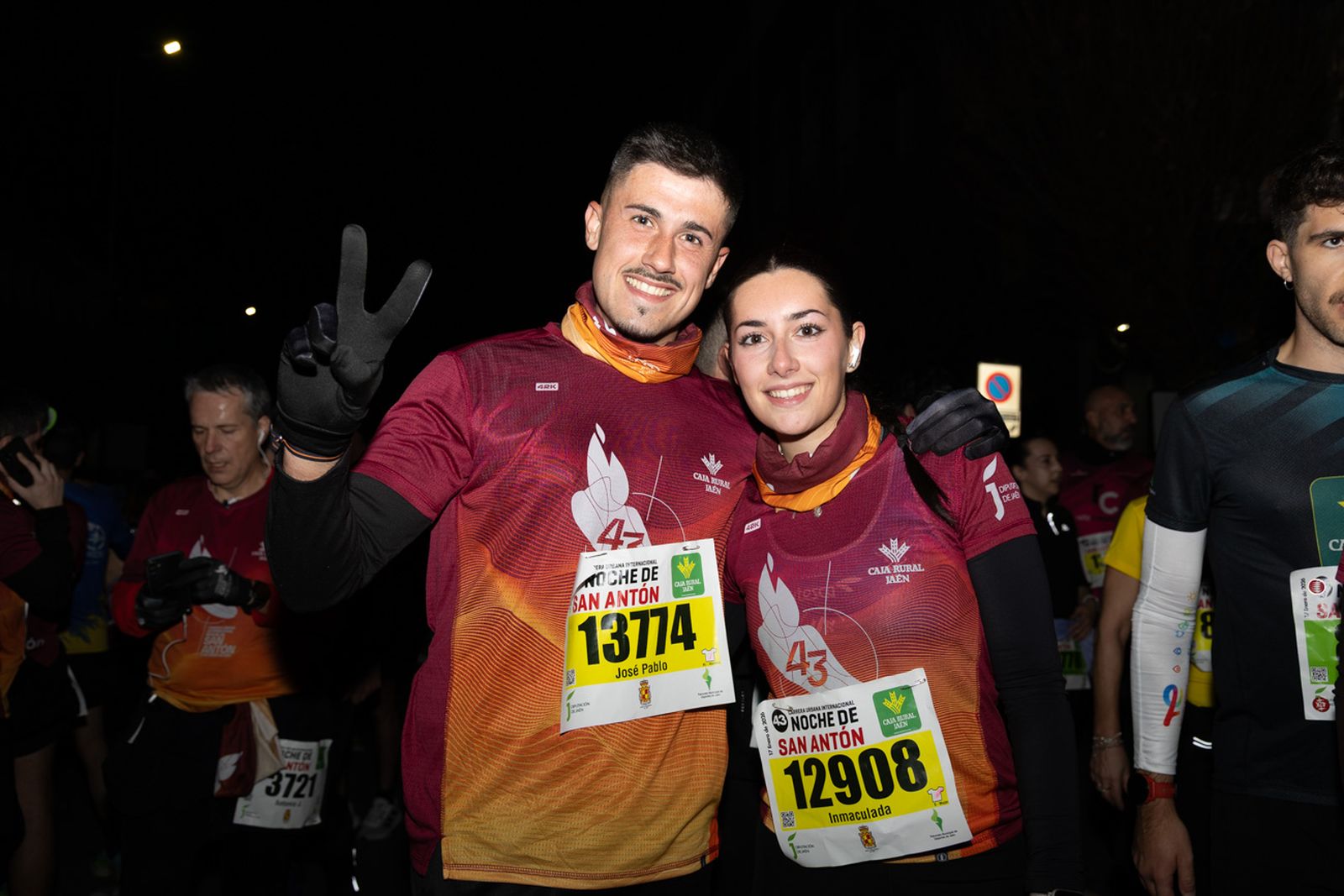 En imágenes: búscate en tu llegada a meta de la Carrera de San Antón 2026 (II)