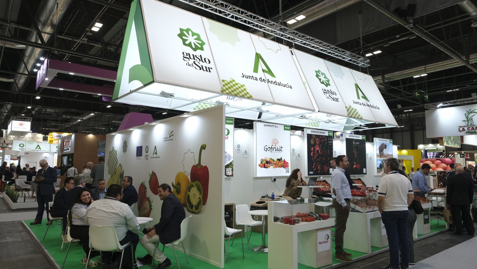 Imágenes del primer día de Fruit Attraction en Madrid