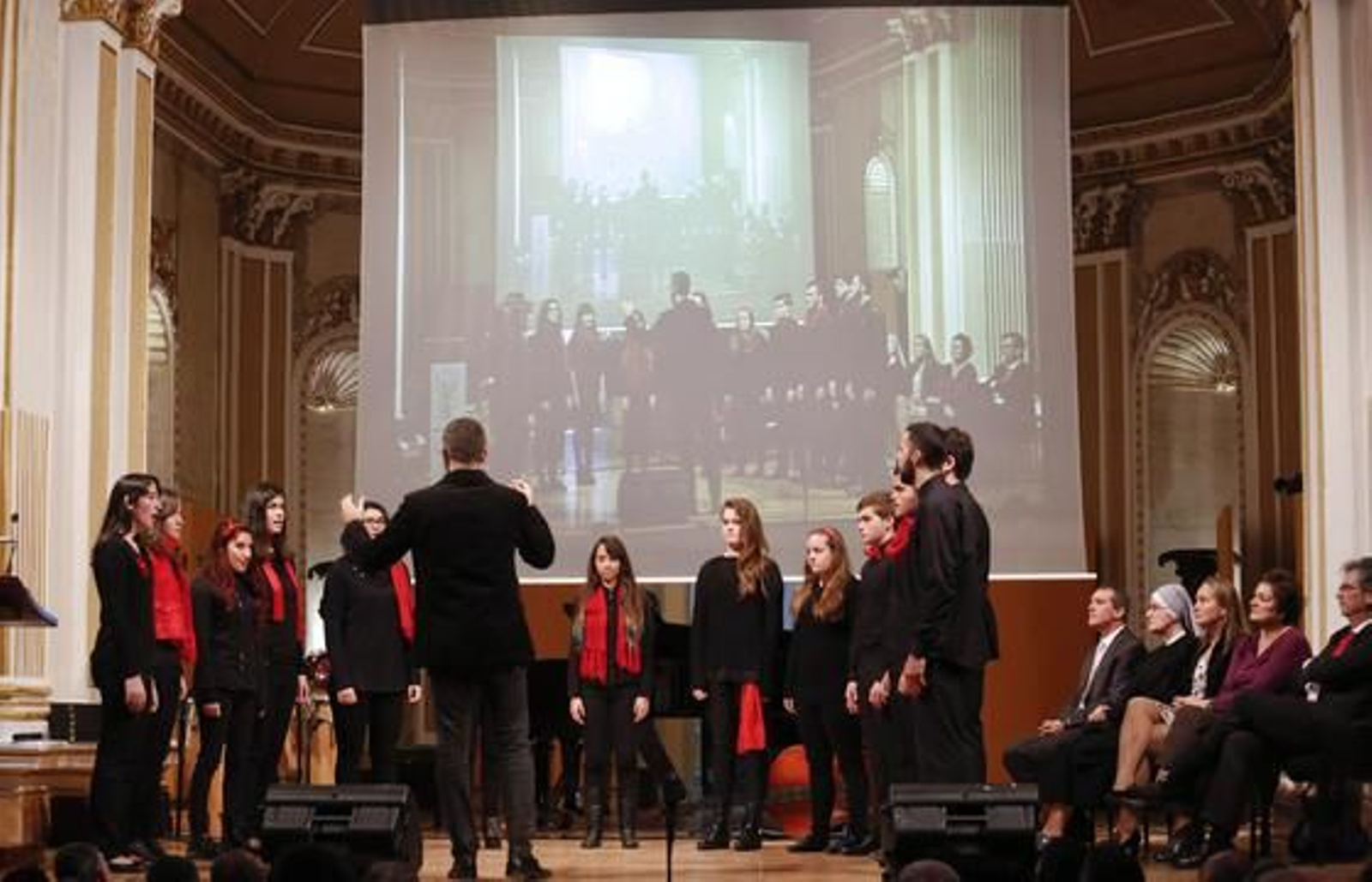 Foto: J. Albi? / Y. Garc?/ M. B?