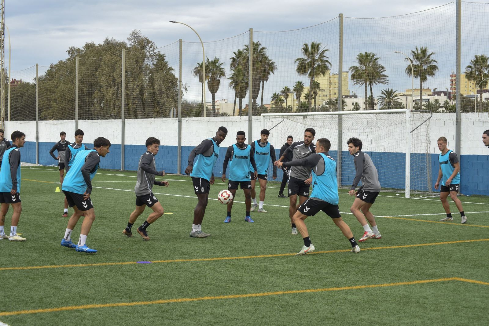 Las fotos del primer entrenamiento de la Balona tras el parón de Navidad