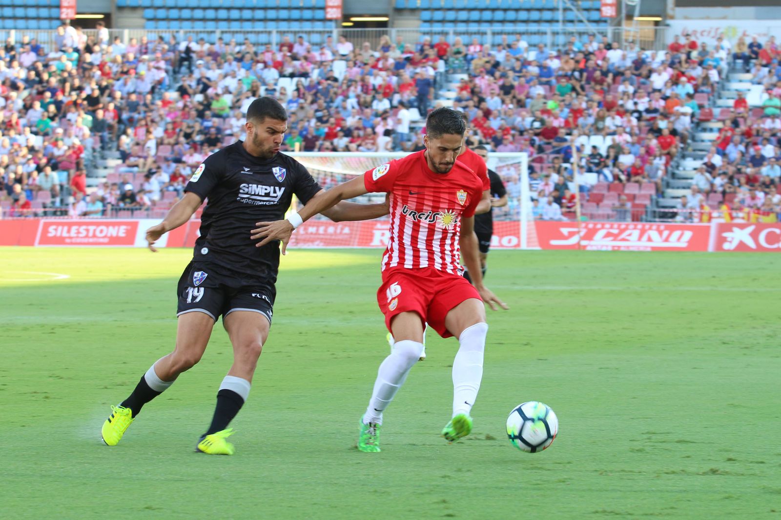 Las imágenes del Almería-Huesca