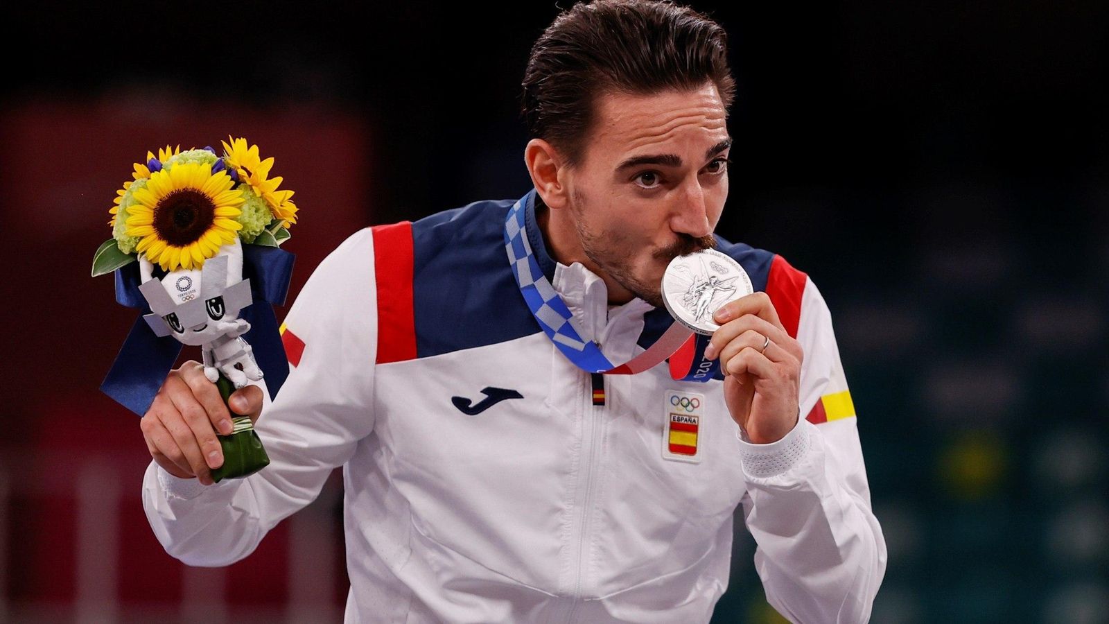 Damián Quintero, con su medalla de plata.