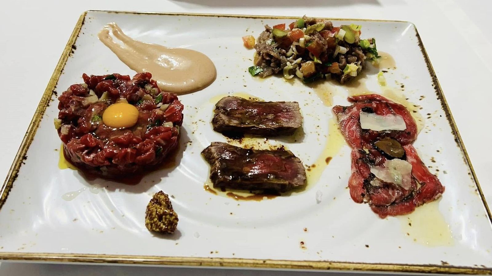 Tercer clasificado Cocina Innovadora: Restaurante Francisco Fontanilla / Plato: Tetralogía de Retinto.