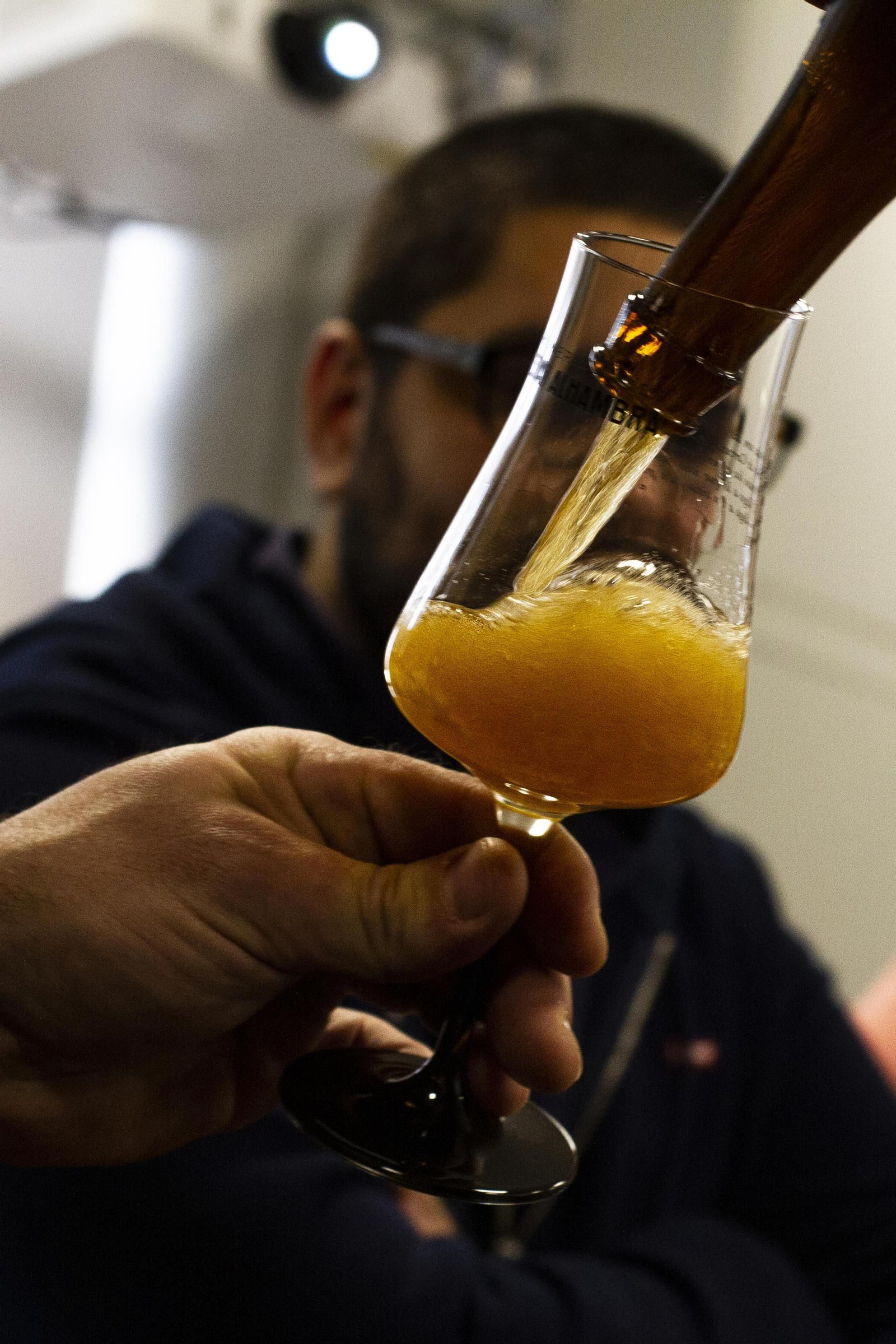 Una cerveza bien fresquita   es lo que muchos  añoramos estos días.