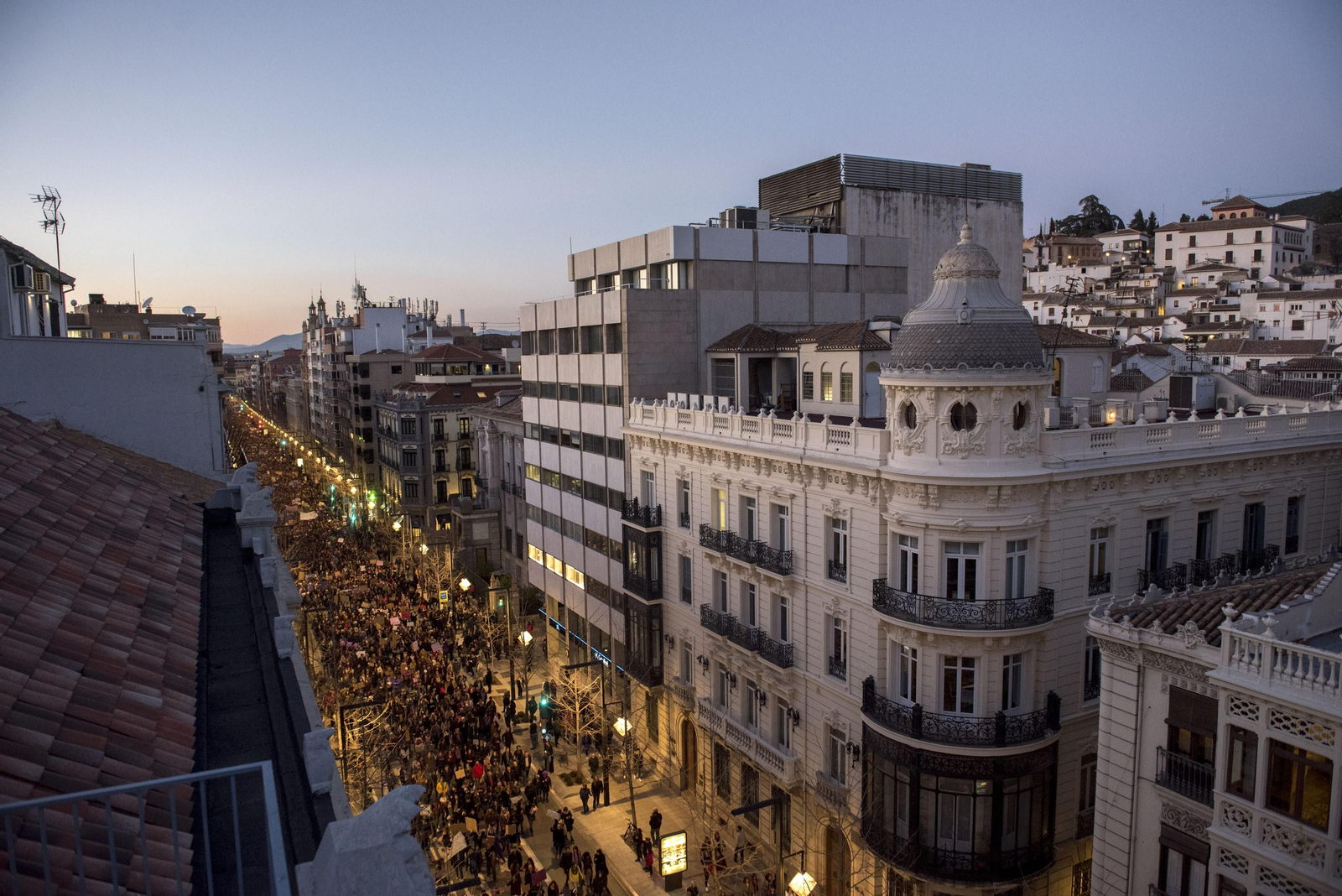 Espectacular imagen de la manifestación por la Gran Vía