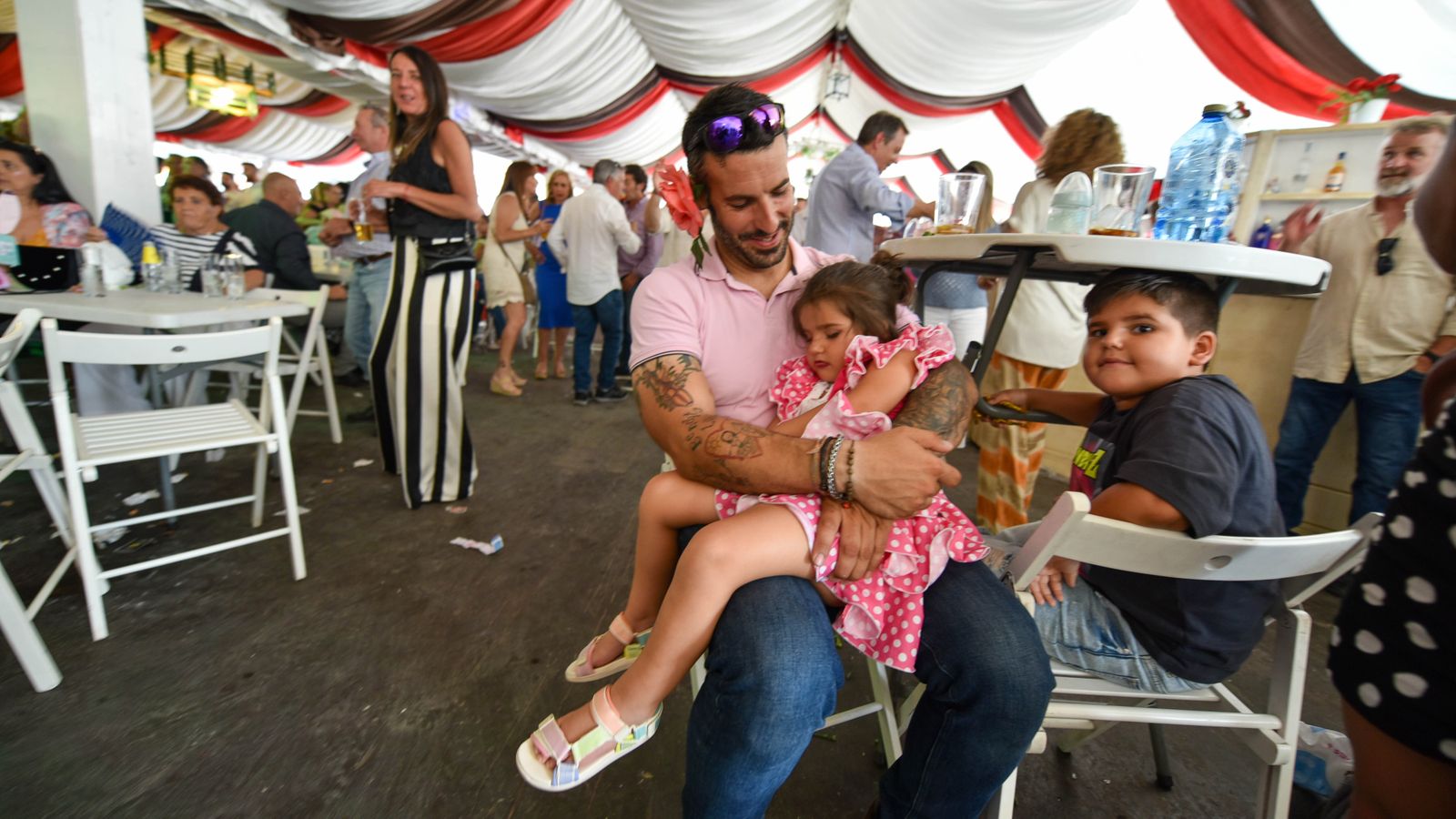 Búscate en las fotos del sábado en la Feria de Los Barrios 2023