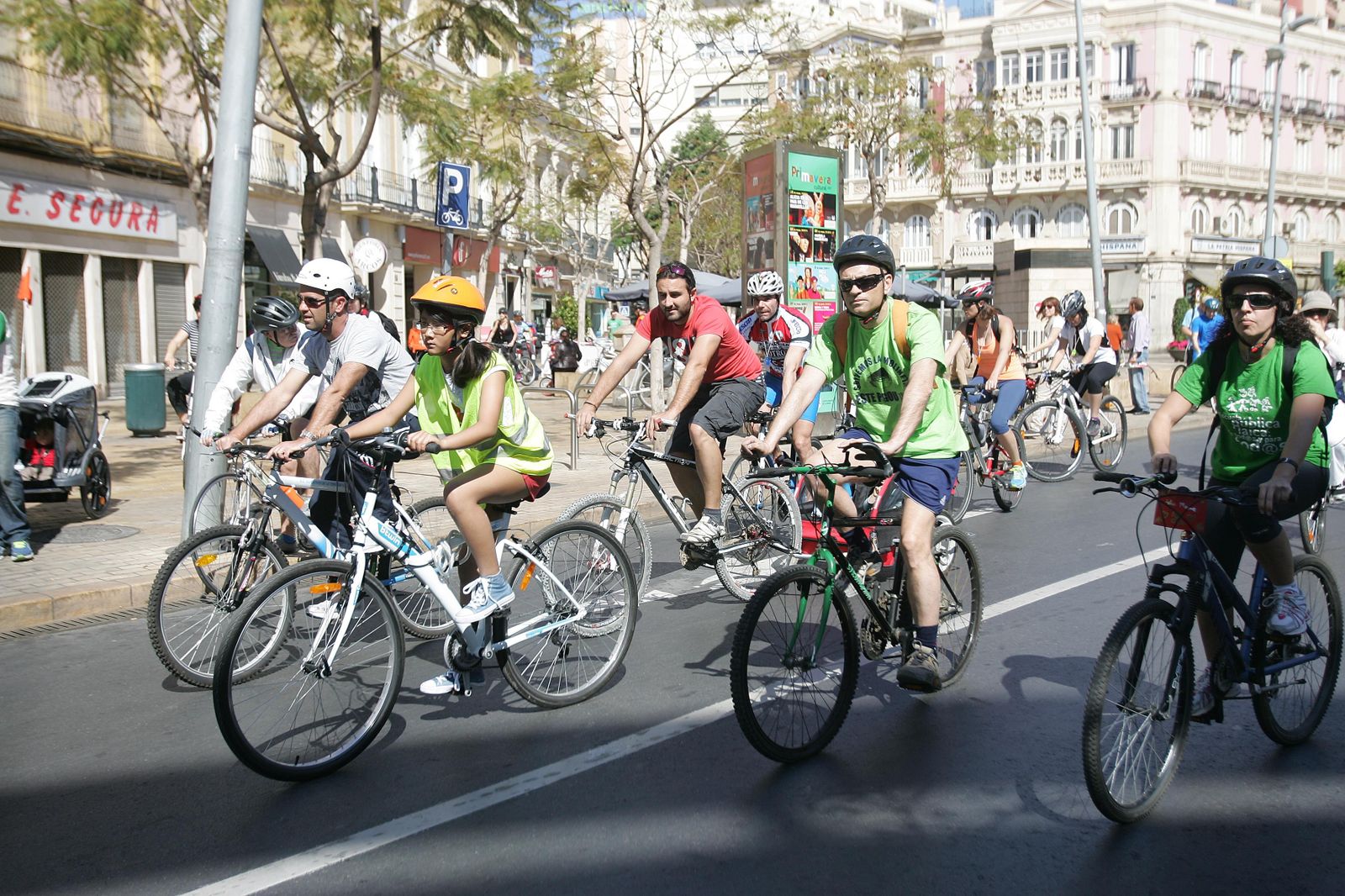Bicifestación realizada por las calles de Almería.