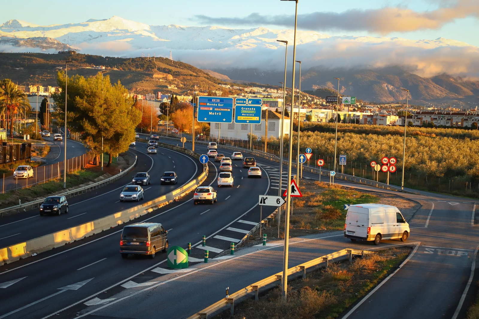 Vista aérea de la GR-30 a la altura del Polígono Asegra