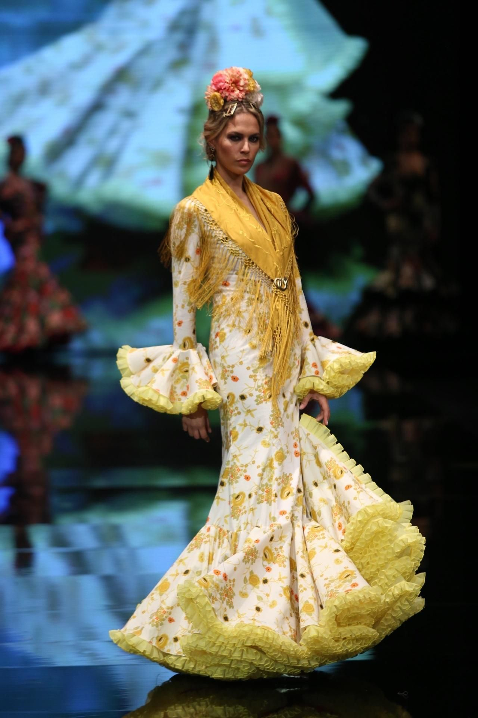 Los trajes de flamenca de flores que han conquistado 2019