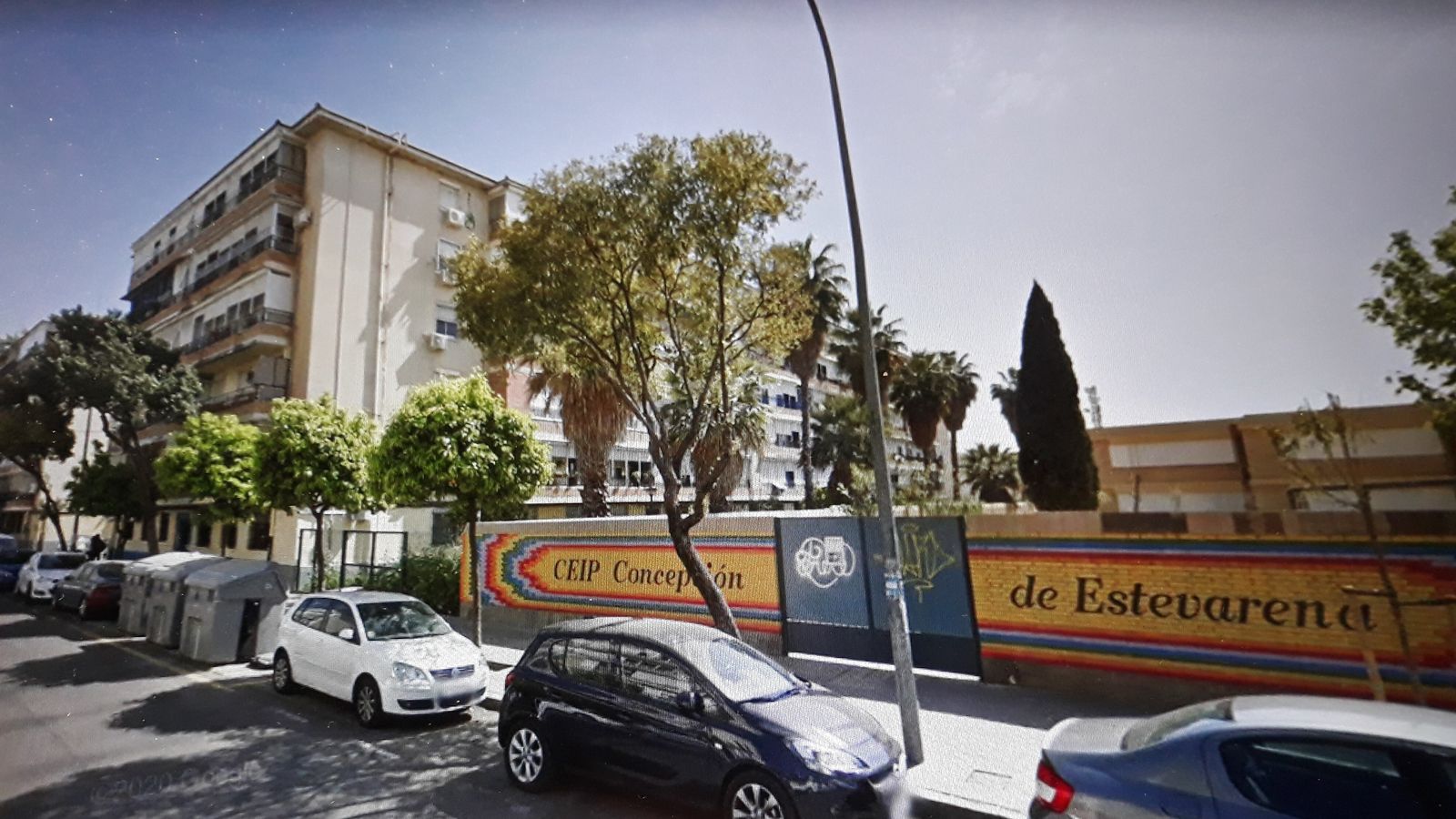 El colegio Concepción de Estevarena, antiguo Benjumea Burín.