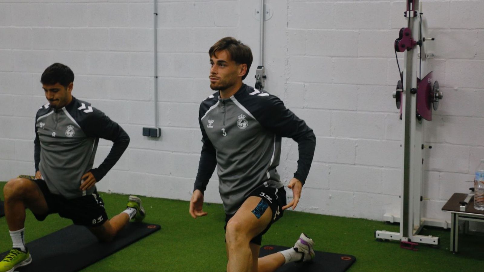 Pedro Morillo realiza ejercicios en el gimnasio