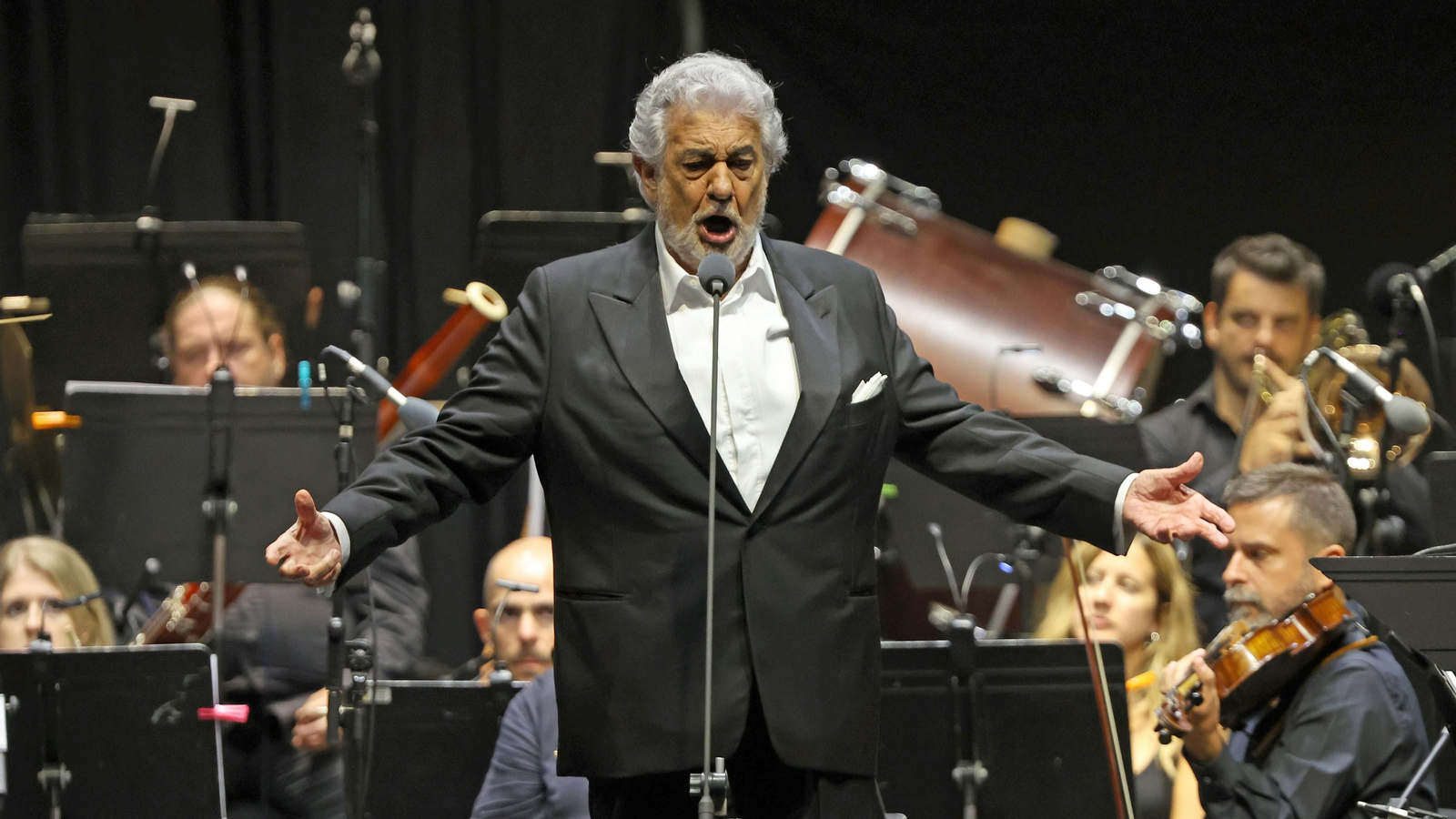 Plácido Domingo junto a Ainhoa Arteta e Ismael Jordi en Tío Pepe Festival de Jerez
