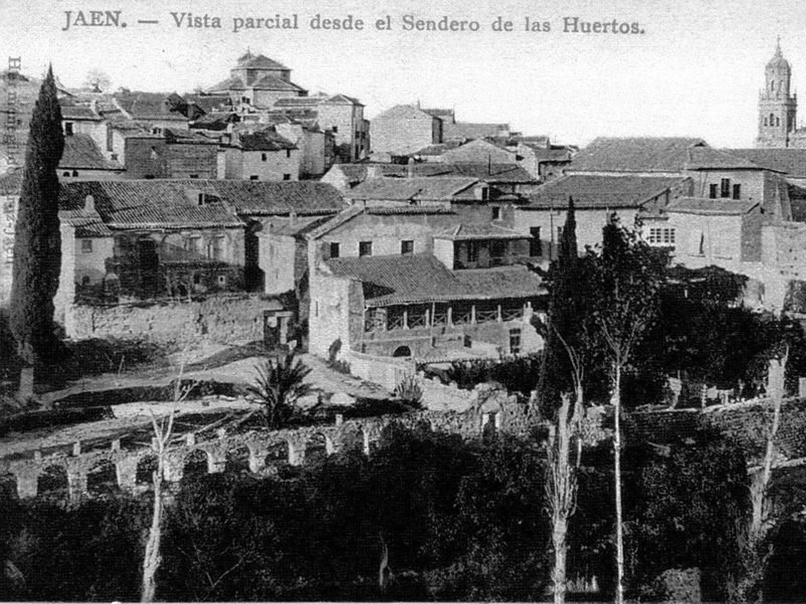 Antiguo Acueducto del Carmen.