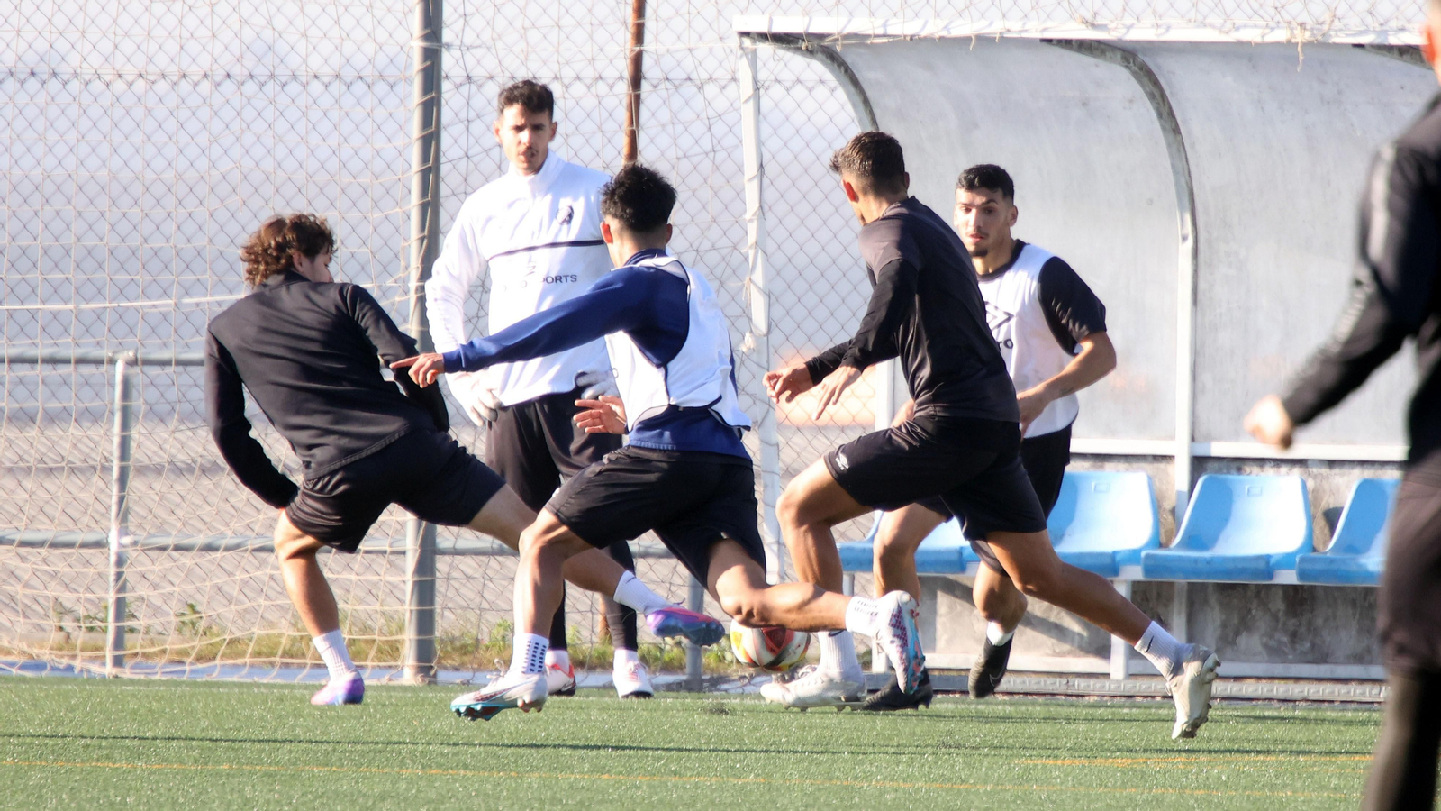 Primer entrenamiento del Xerez DFC en Picadueñas