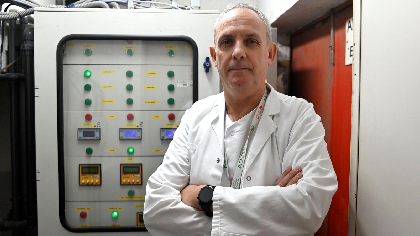 José Antonio Miñano, en las instalaciones del Hospital Reina Sofía de Córdoba.