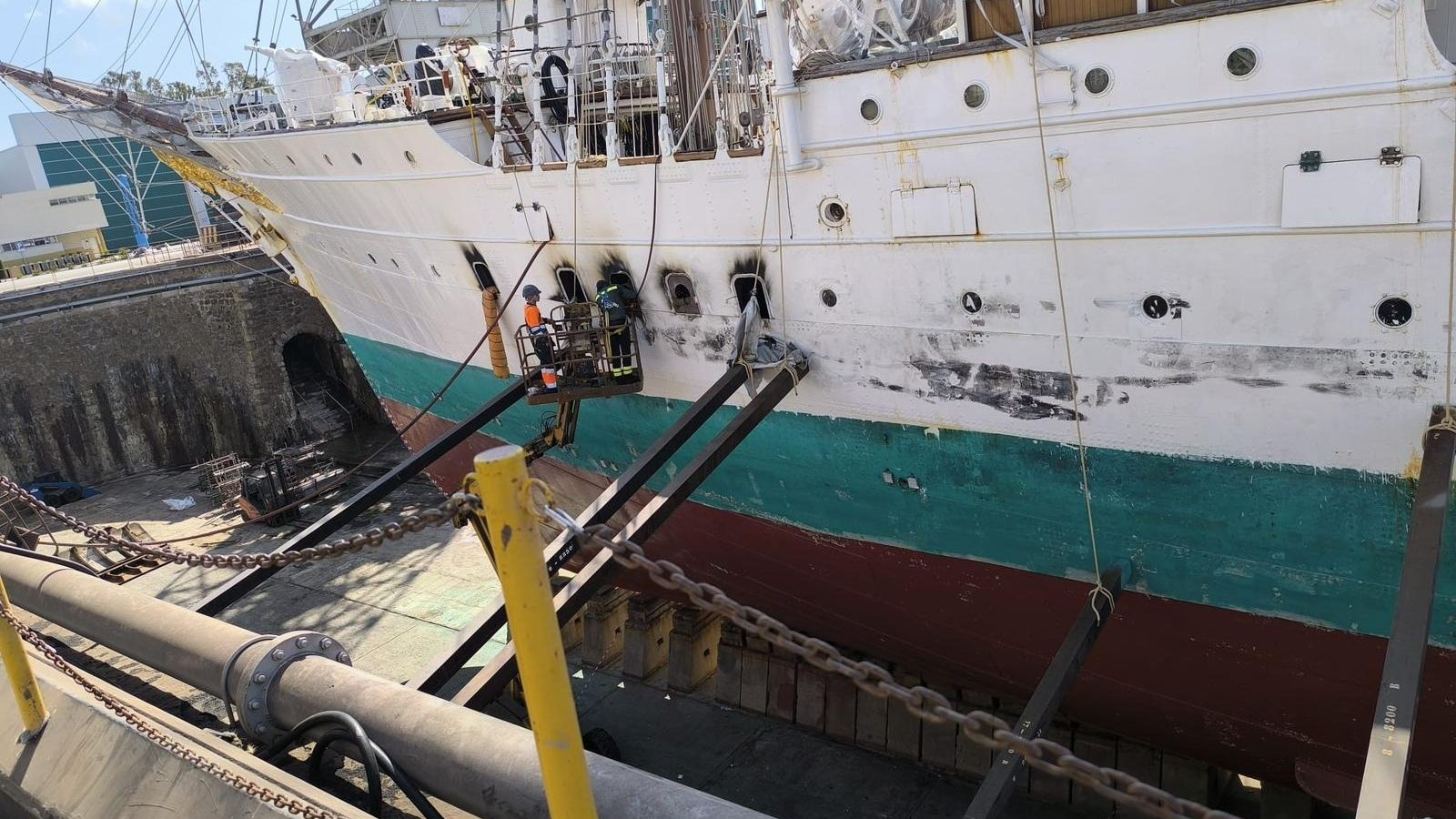 Imagen las obras realizadas en el Elcano en Navantia San Fernando.