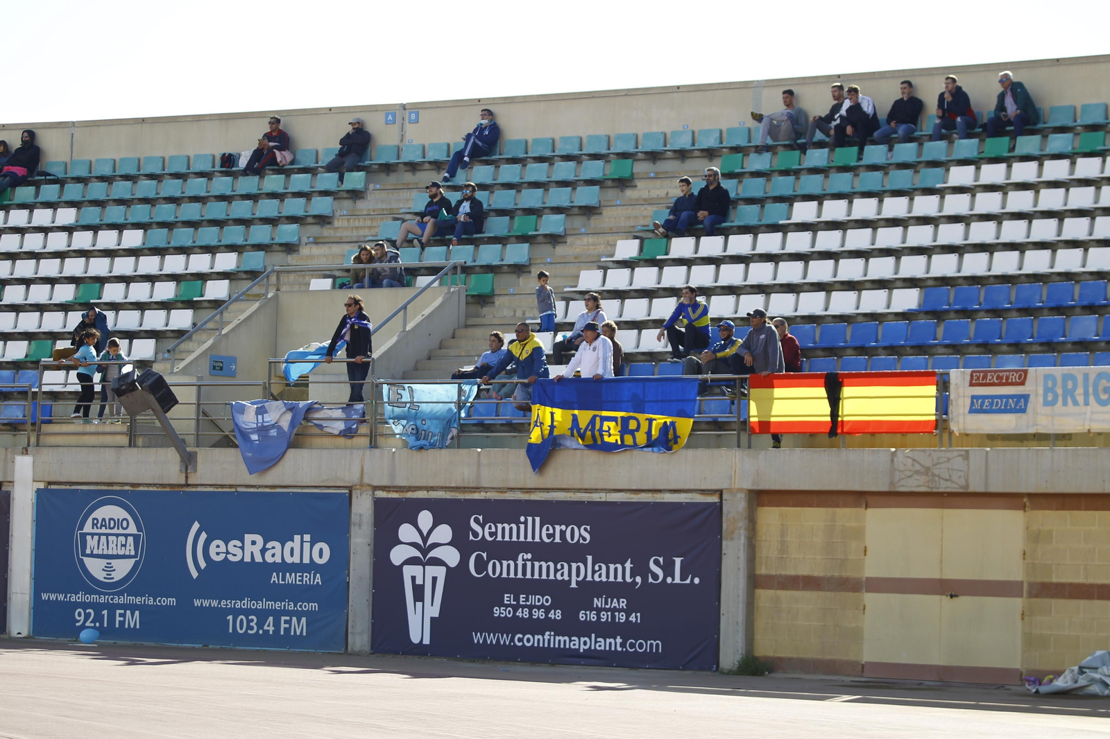 Fotogalería Polideportivo El Ejido-Mancha Real