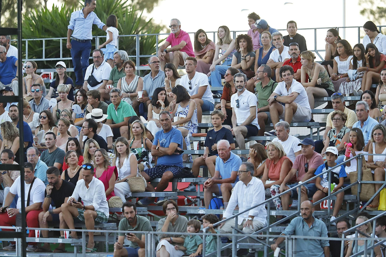 Imágenes del ambiente en la final femenina de la Copa del Rey de tenis de Huelva