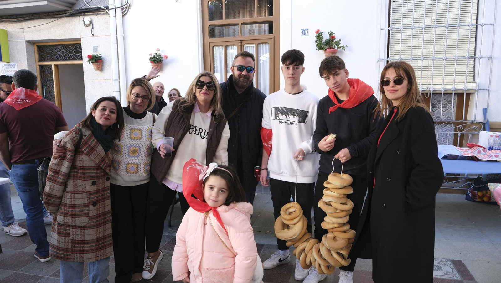 Los vecinos de Lubrín se echan a las calles por San Sebastián