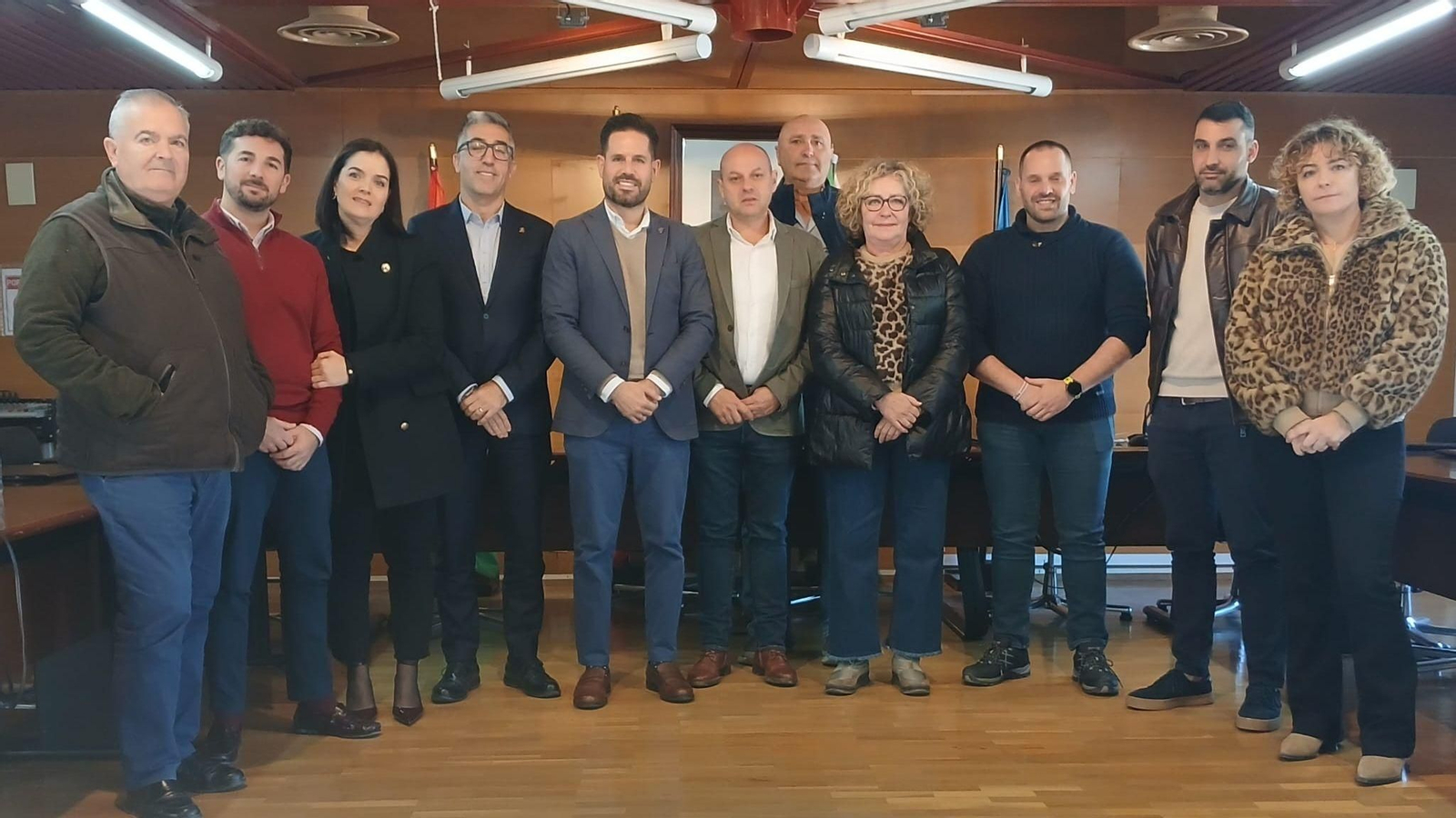 Los participantes en las jornadas centradas en el sector turístico de la comarca de los Montes Orientales de Granada