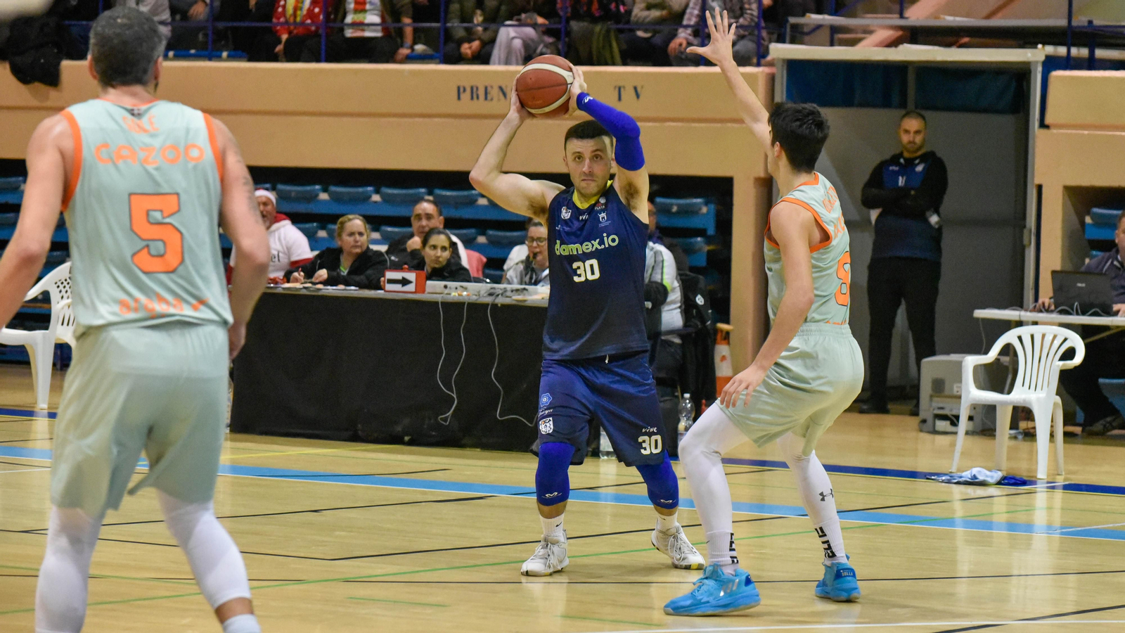 Las fotos del Udea Algeciras - Baskonia B