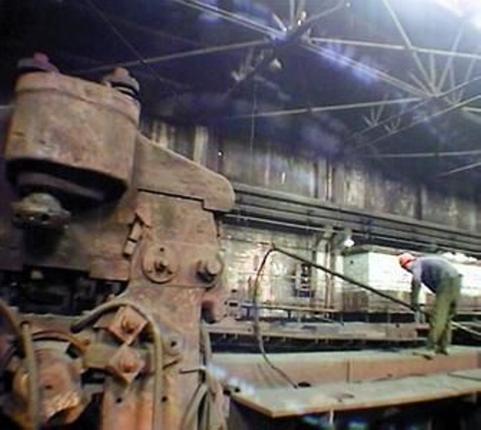 Escena del monumental documental chino 'Al Oeste de los raíles'.