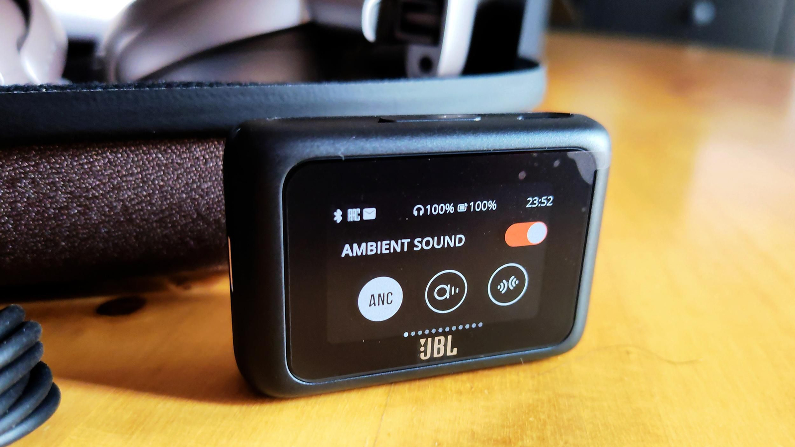 Auriculares JBL Tour One M3 - Transmisor Smart Tx