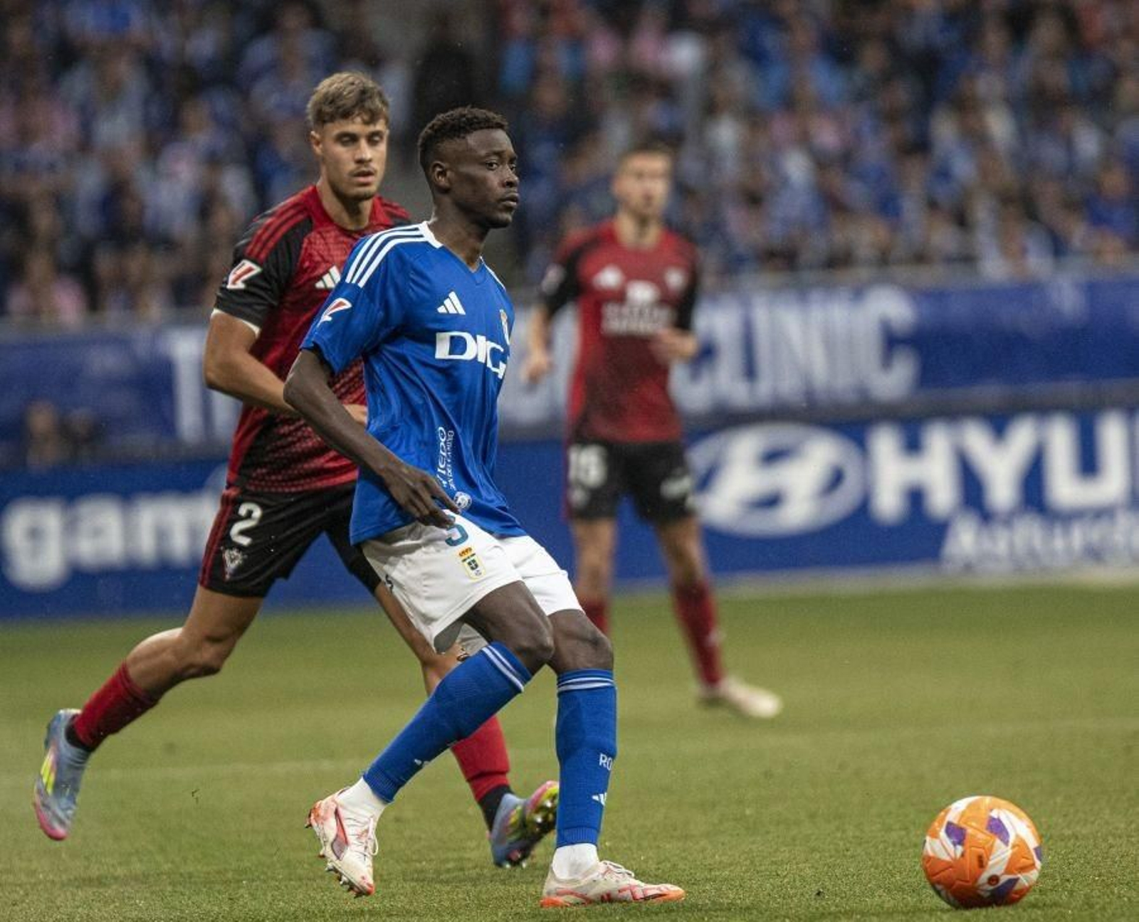 Las fotos del ascenso del Oviedo ante el Mirandés