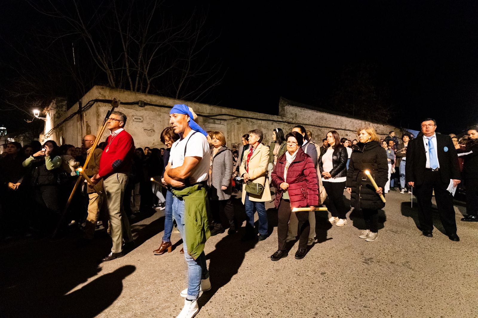 Martes Santo en Villanueva de Córdoba: La procesión del Amarrado y la Esperanza, en imágenes