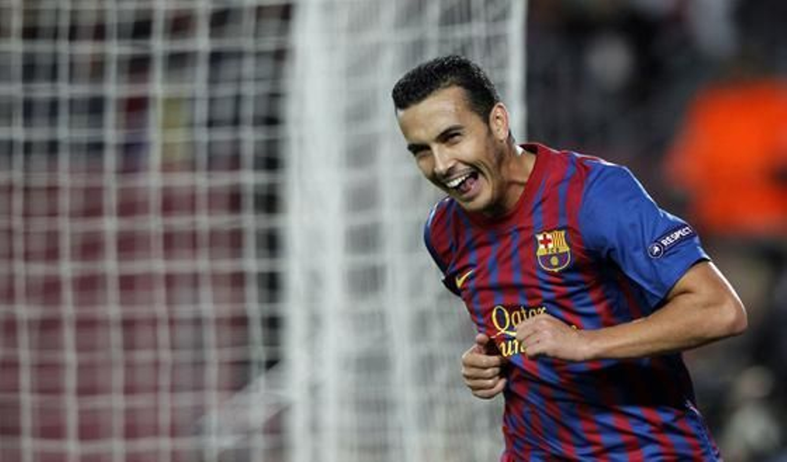Pedro celebra su segundo tanto ante el BATE, marcado de penalti. / Reuters