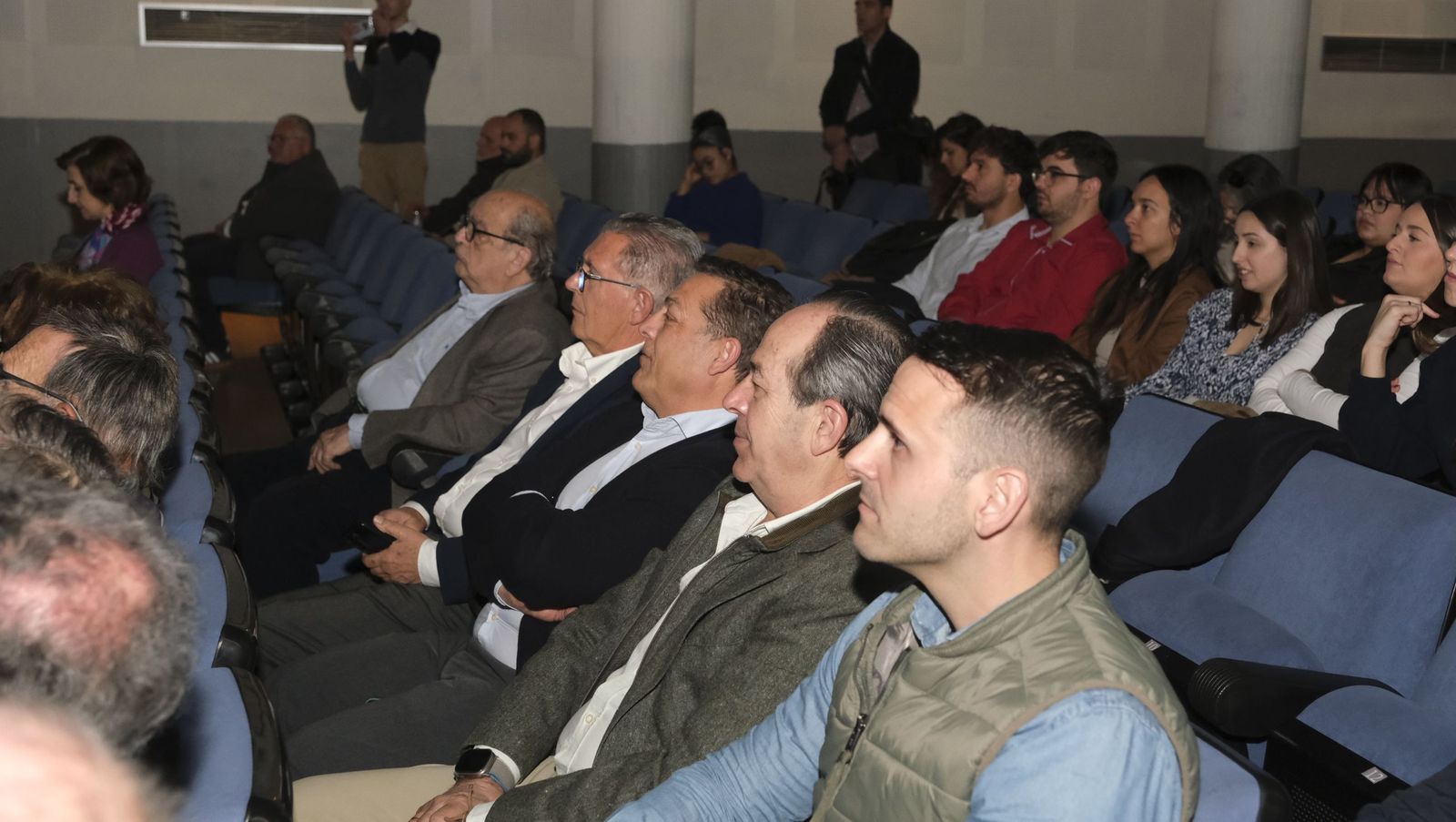 Jornada de la Cátedra Aqualia por el Día Mundial del Agua, en imágenes