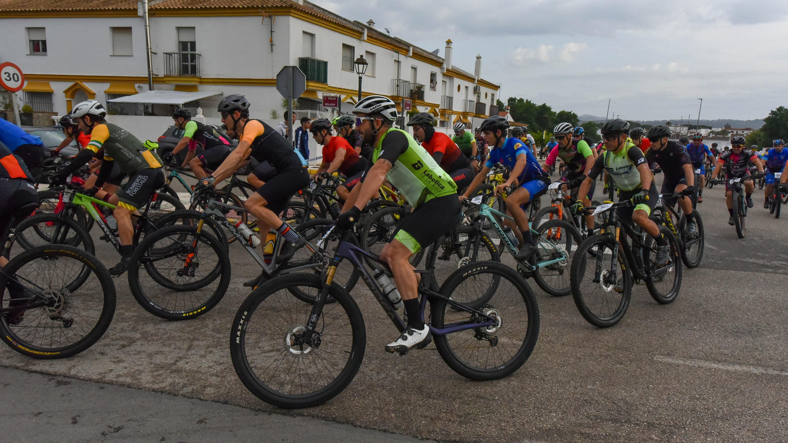 Las fotos de La X Maratón La Almoraima MTB en Castellar