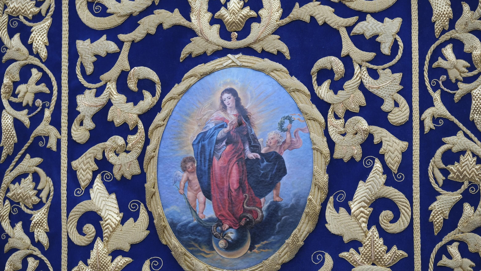 Procesión de Estudiantes en Almería, en imágenes