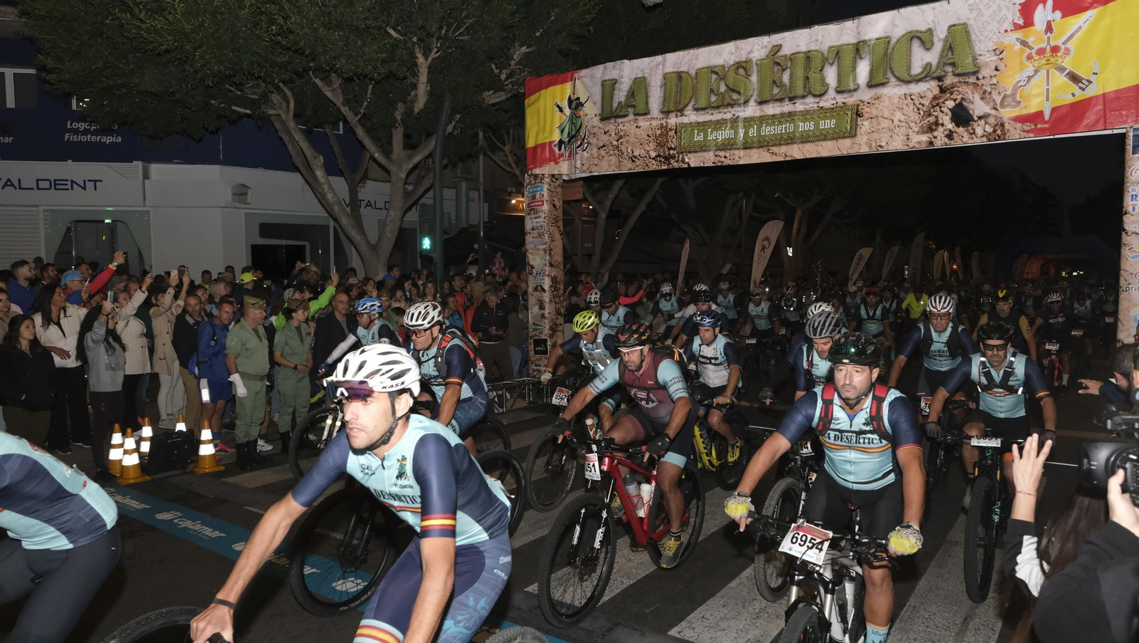 Búscate en la salida de La Desértica, en imágenes