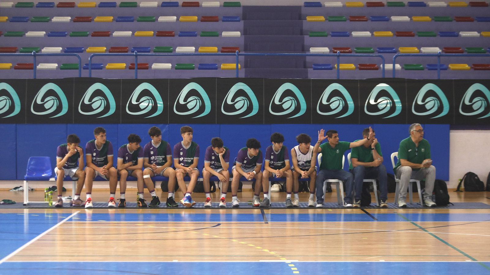 Las fotos de las semifinales del Cadeba infantil masculino de La Línea