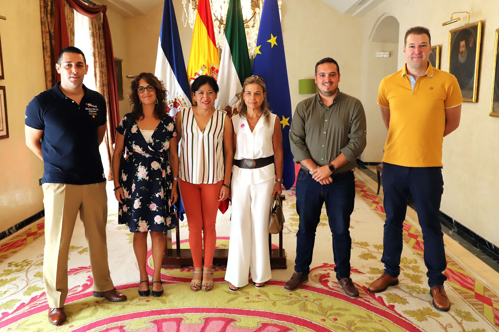 Los delegados, junto a miembros de la Asociación Andaluza de Fisurados Labio Palatino