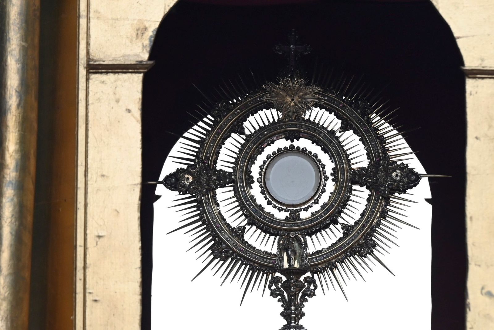 La procesión del Corpus Christi en Cañero, en imágenes