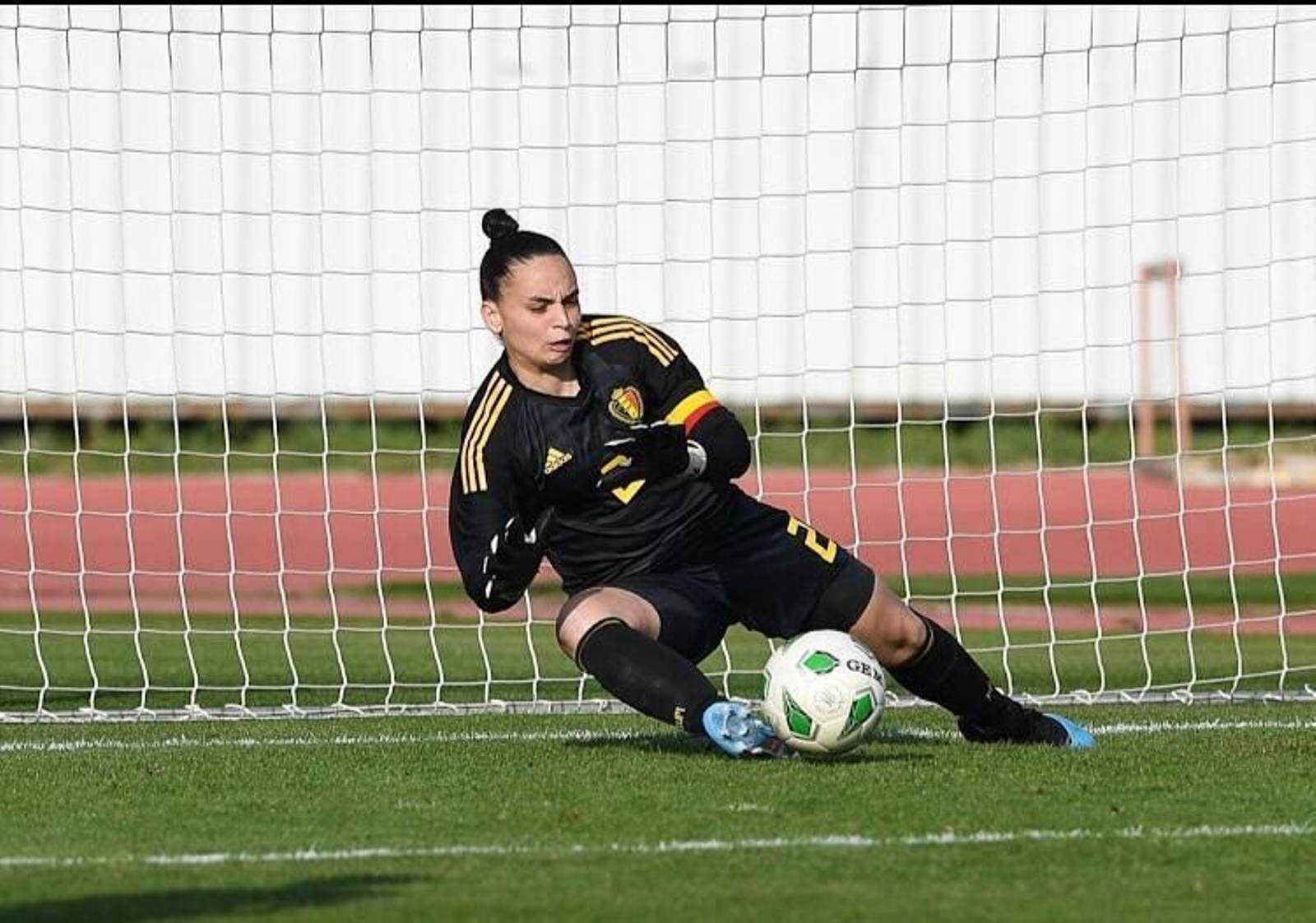 La nueva guardameta del Sporting, Nicky Evrard, en un encuentro con Bélgica. La nueva guardameta del Sporting, Nicky Evrard, en un encuentro con Bélgica.