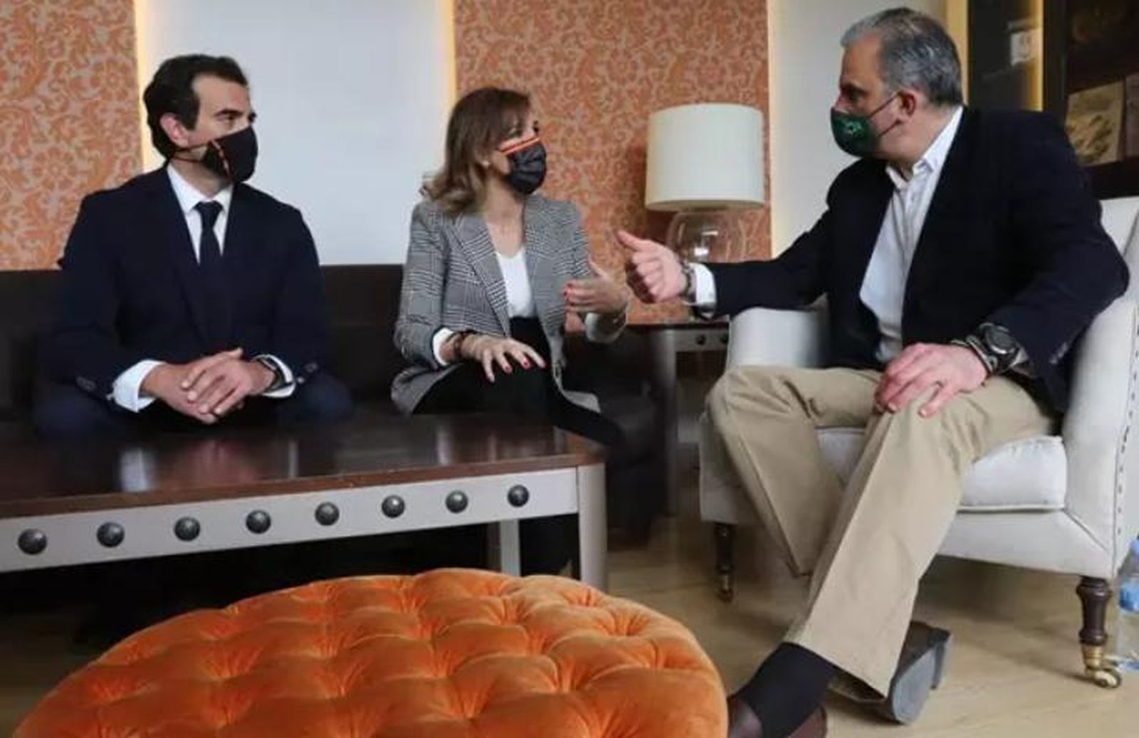 Antonio Sevilla, Patricia Rueda y Javier Ortega Smith, dirigentes de Vox