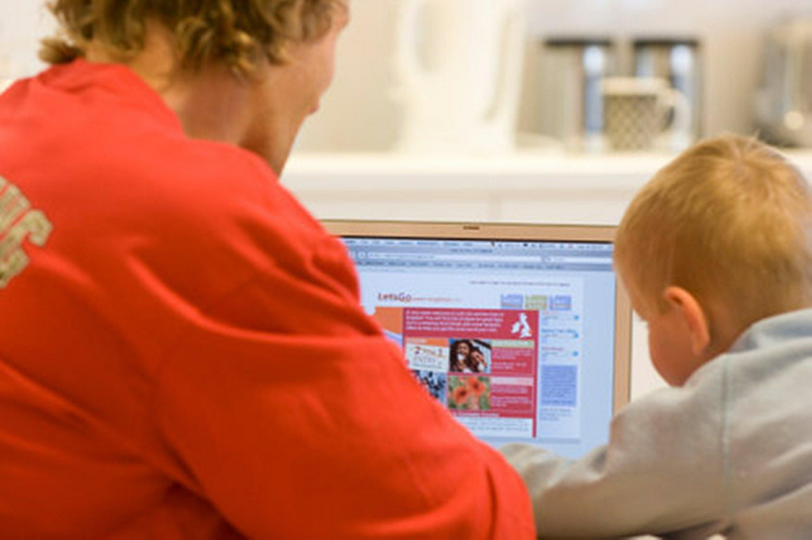 Las nuevas generaciones se adentran en internet con rapidez