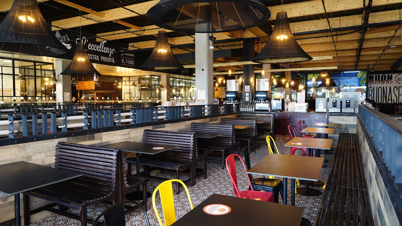 Detalle del interior del establecimiento de Dos Hermanas.