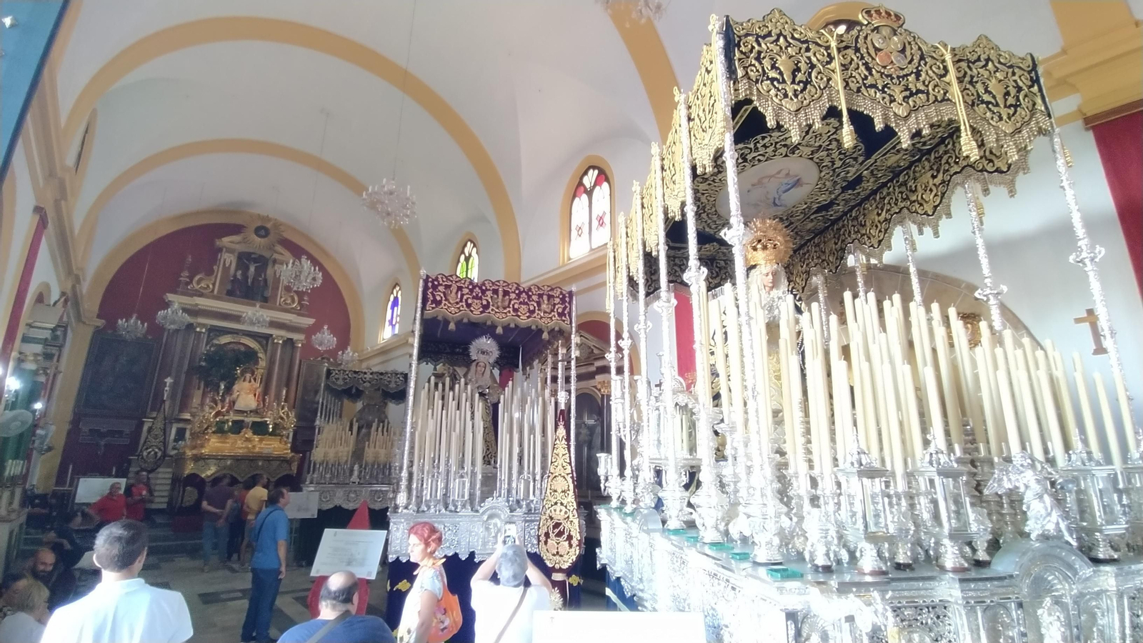 Las vísperas de la Magna Mariana de San Fernando en la iglesia de la Pastora