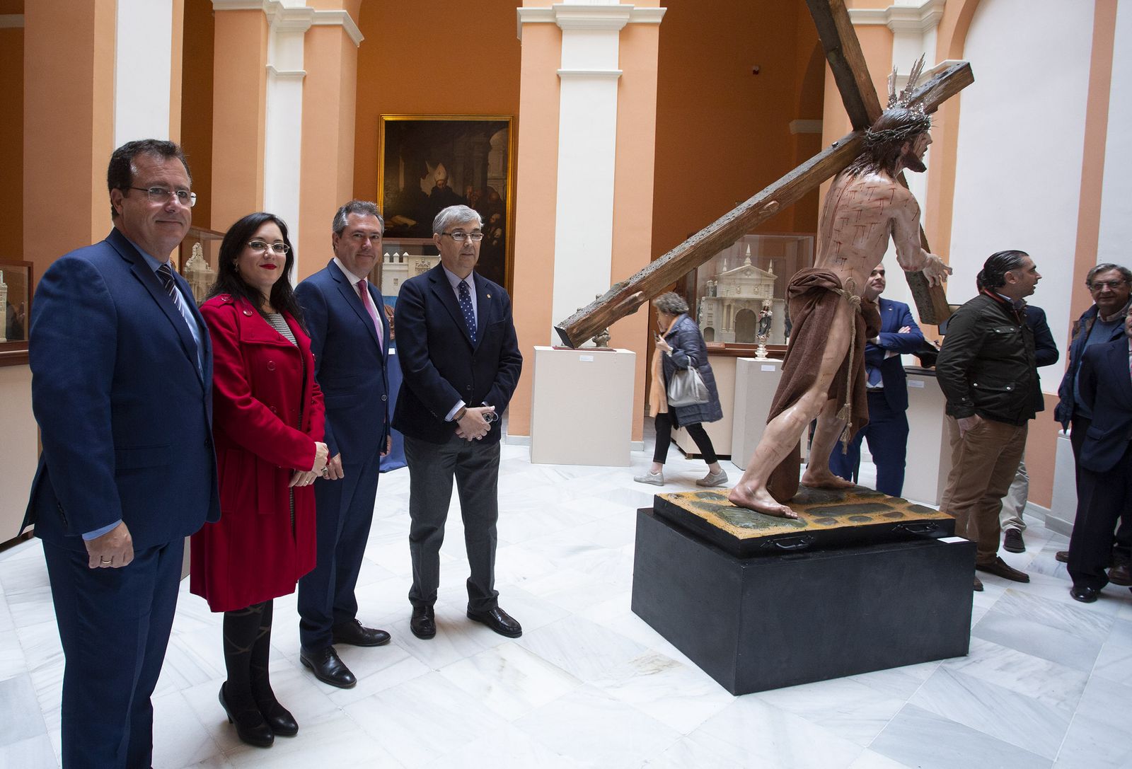 Juan Carlos Cabrera, Rocío Sáez, Juan Espadas y Antonio Vera en la inauguración de la muestra.