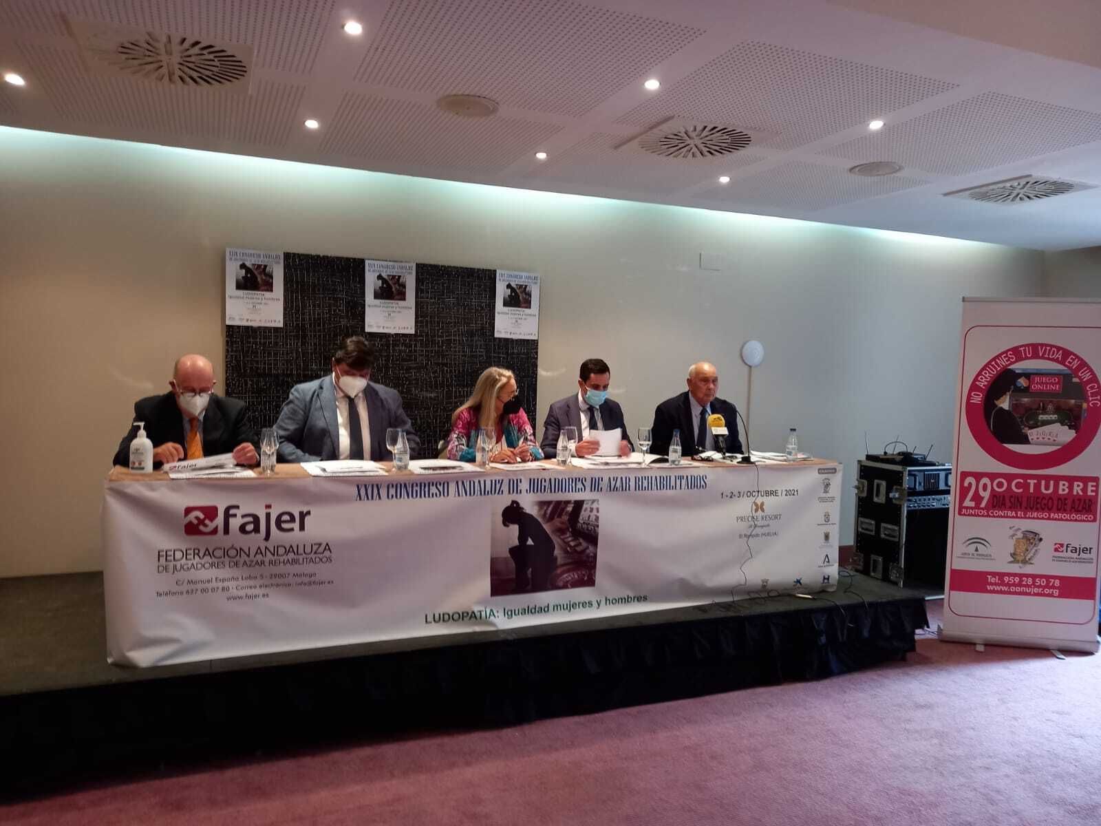 Sesión inaugural del congreso.