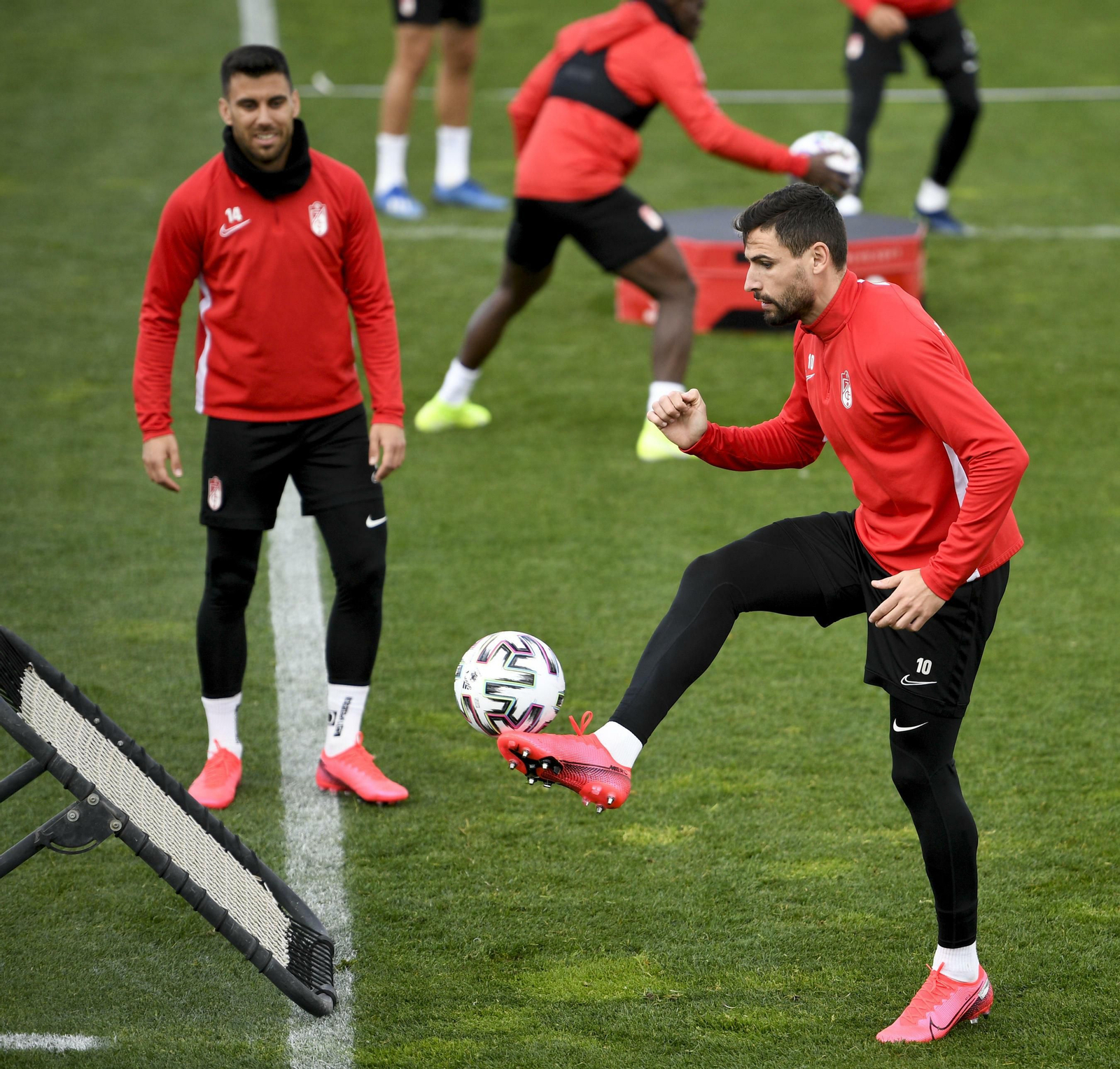 Fotos: así se prepara el Granada CF para el partido del siglo contra el Athletic