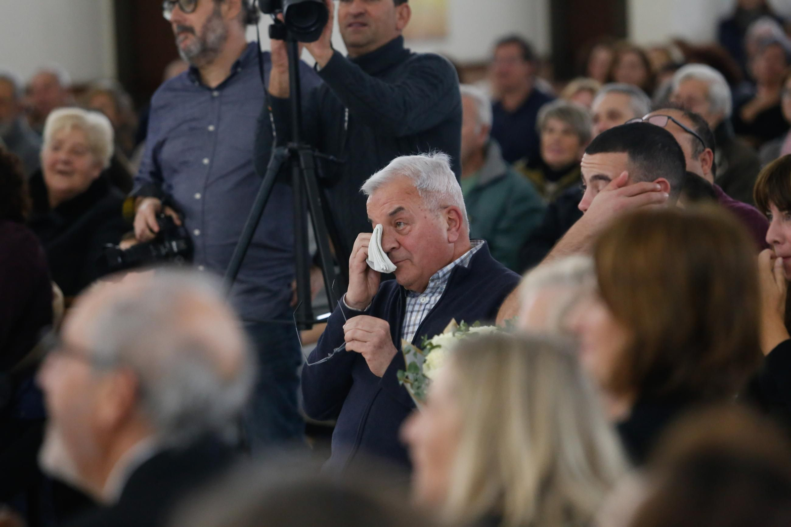 Las fotos del homenaje al padre Pedro por sus 50 años de entrega absoluta a la Piñera